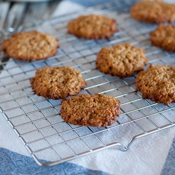 Biscoitos saudáveis de aveia com cenoura